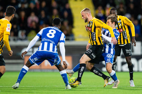 Häckens Alexander Faltsetas och IFK Göteborgs Patrik