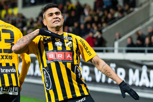 Häckens Paulinho jublar