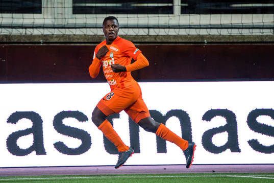 AFC Eskilstunas Ousmane Camara jublar