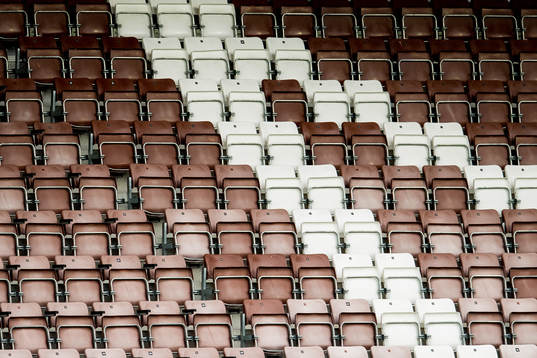 Empty seats at Isachsen stadion