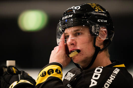 s AIK:s Anton Holm