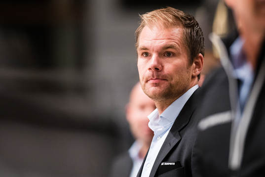 s tränare Tomas Mitell