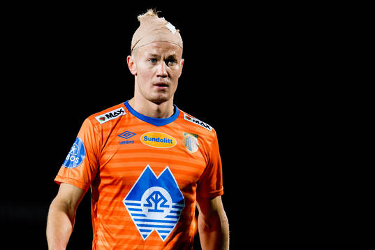 Ståle Steen Sæthre of Aalesund looks dejected