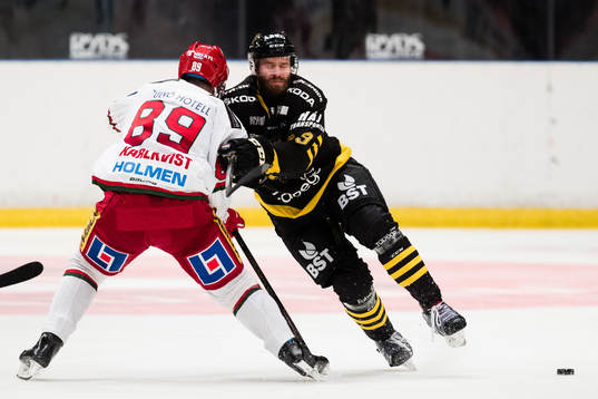 s Johan Larsson
