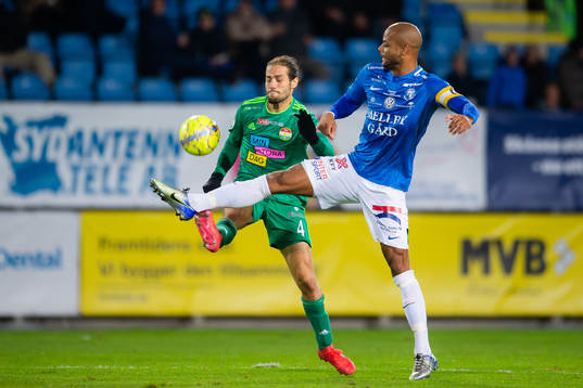 Trelleborgs Salif Camara Jönsson och Dalkurds Alexander