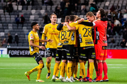 Elfsborgs spelare jublar