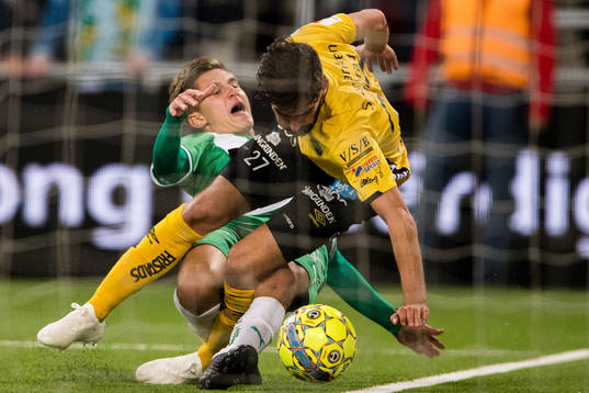 Hammarbys Leo Bengtsson och Elfsborgs Frederik Holst