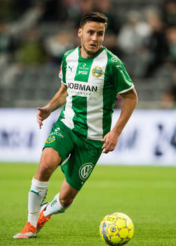 Hammarbys Jeppe Andersen med bollen