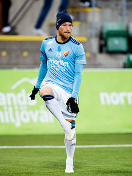 Djurgårdens Nicklas Bärkroth innan fotbollsmatchen i
