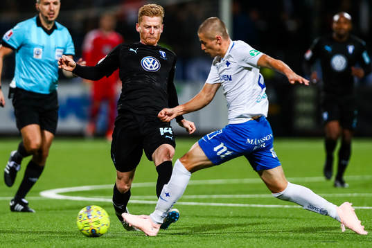 Malmö FFs Anders Christiansen och Norrköpings Simon Thenrn