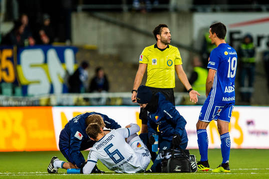 Djurgårdens Jesper Karlström har ont