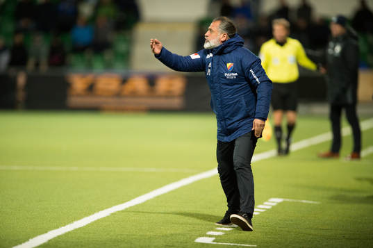 Djurgårdens tränare Özcan Melkemichel