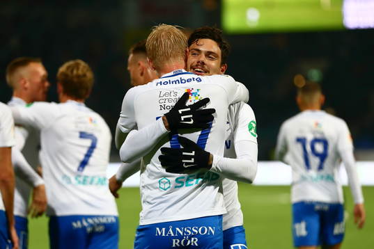 Norrköpings David Moberg Karlsson kramar om Kalle Holmberg