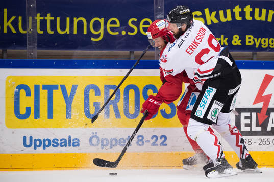 Almtunas Oscar Milton och Vita Hästens Emil Eriksson
