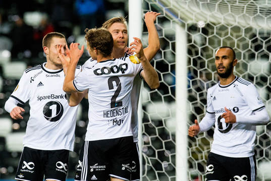 Alexander Søderlund of Rosenborg celebrates with teammate