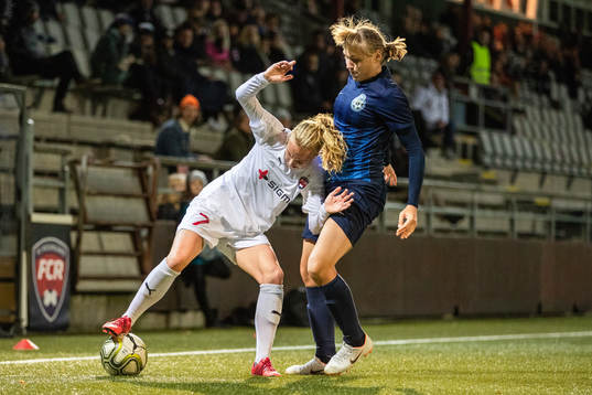 Rosengårds Ebba Wieder och Rjazans Kristina Chichkala