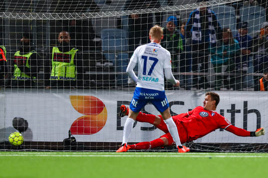 Norrköpings Kalle Holmberg gör 2-1