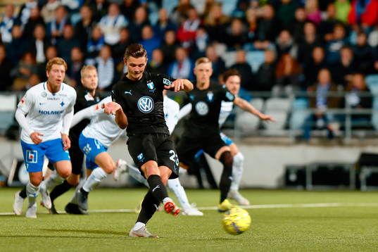 Mål 1-1 på straff av Malmö FFs Marcus Antonsson