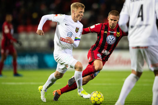 Brommapojkarnas Gustav Sandberg Magnusson  och Östersunds