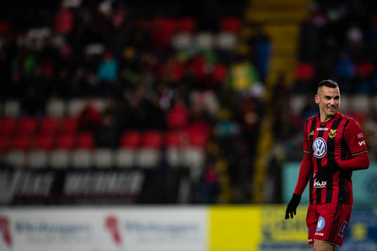 Östersunds Dino Islamovic ler