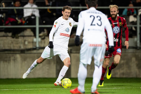 Brommapojkarnas Johan Falkmar  och Östersunds Curtis