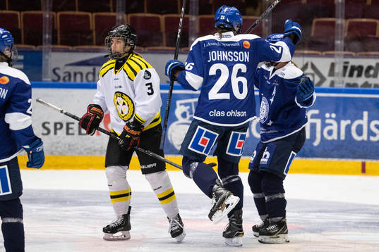 Leksands Alva Johansson jublar