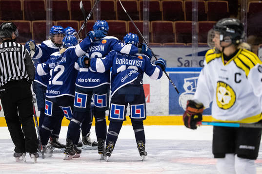 Leksands Alva Johansson jublar