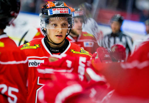 Örebros Kristian Näkyvä jublar vid 1-2