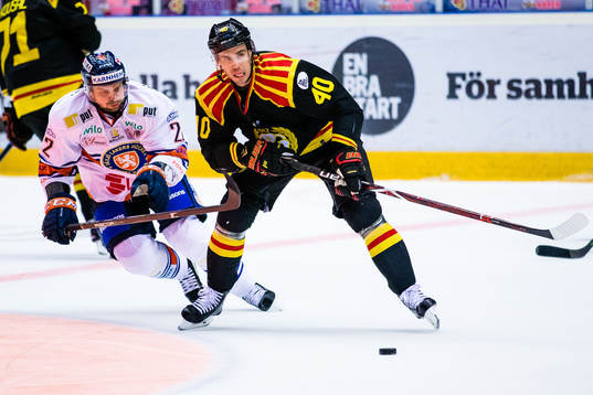 Brynäs Jesper Jensen och Växjös Janne Pesonen