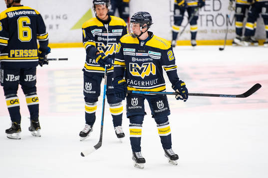 s Helge Holmstrand