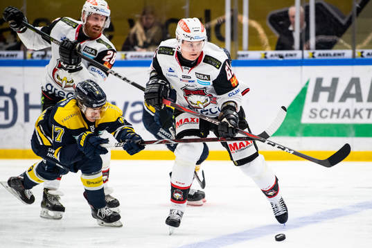 s Isac Brännström och Malmö Redhawks Fredrik Händemark