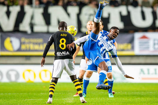 s Enoch Kofi Adu och IFK Göteborgs Vajebah Kaliefah Sakor
