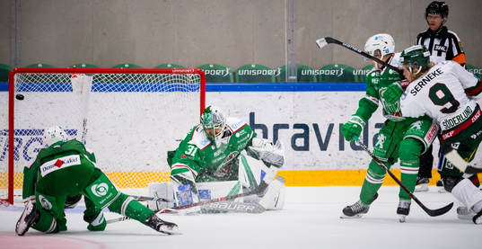 Frölundas Tim Söderlund skjuter in matchavgörande 1-2
