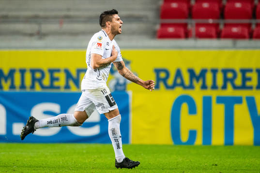 Häckens Paulinho jublar