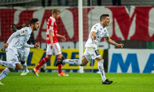 Häckens Paulinho jublar