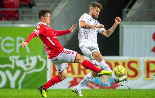 Kalmars Erton Fejzullahu och Häckens Joona Toivo