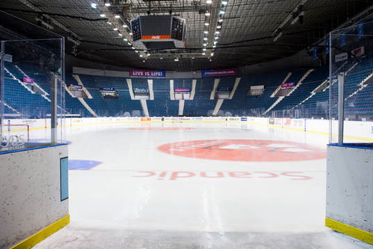 Interiör av Hovet innan ishockeymatchen i SDHL mellan