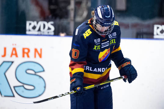 Djurgårdens Andrea Dalen  deppar