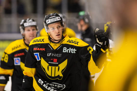 Västerås Sebastian Benker jublar