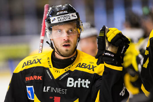Västerås Marcus Bergman jublar