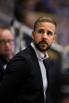 Panterns tränare Viktor Stråhle