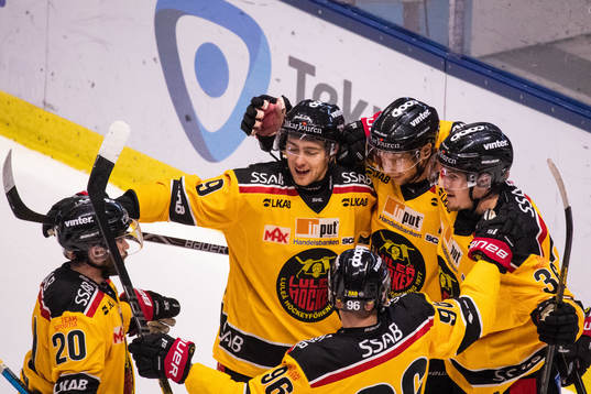 Luleås spelare jublar