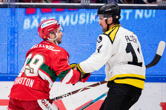 Moras Ryan Johnston och Brynäs Johan Alcén