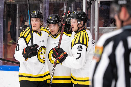 Brynäs Joel Kellman jublar