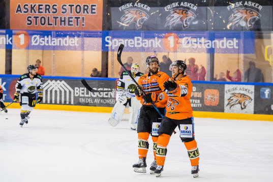 Shawn Edward Szydlowski and Henrik Ødegaard of Frisk Asker
