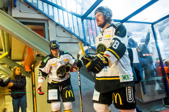Kristian Forsberg of Stavanger Oilers