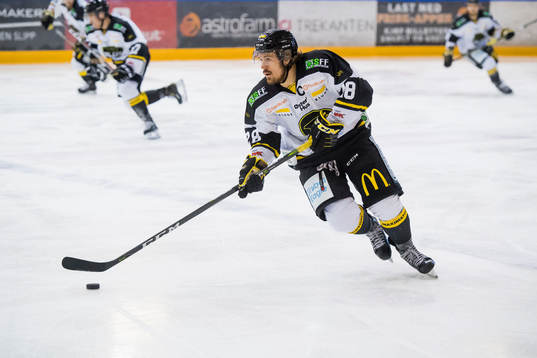 Kristian Forsberg of Stavanger Oilers