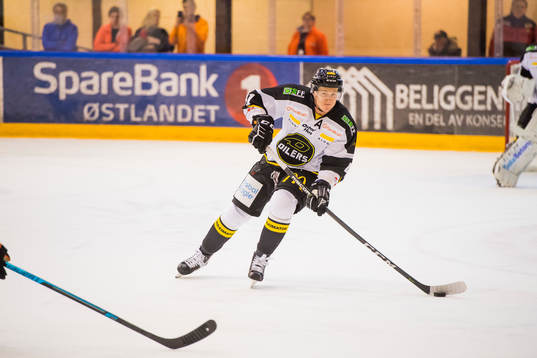 Dennis Sveum of Stavanger Oilers