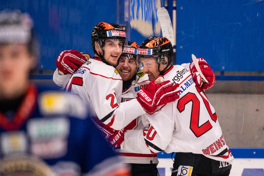 Örebros Anton Hedman, Tylor Spink och Marcus Weinstock