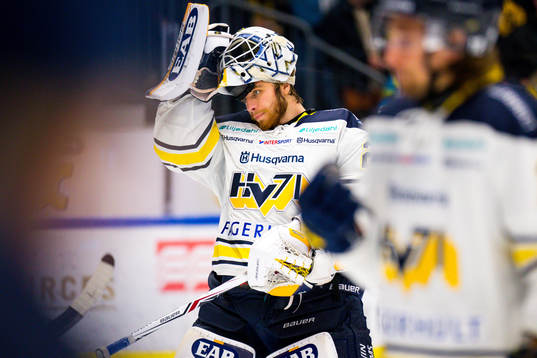 s målvakt Felix Sandström